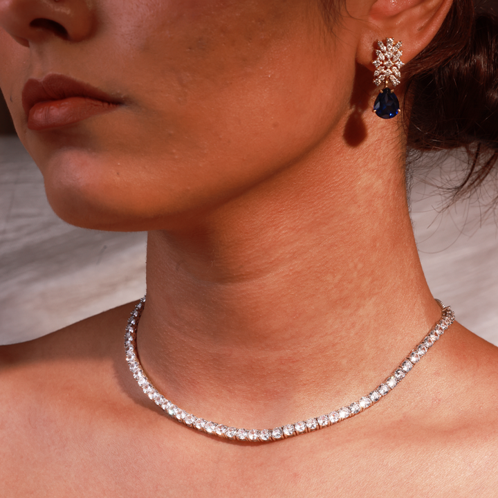 Snow White Necklace