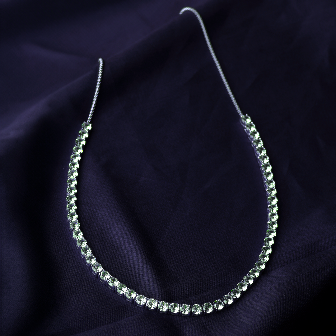 Snow White Necklace