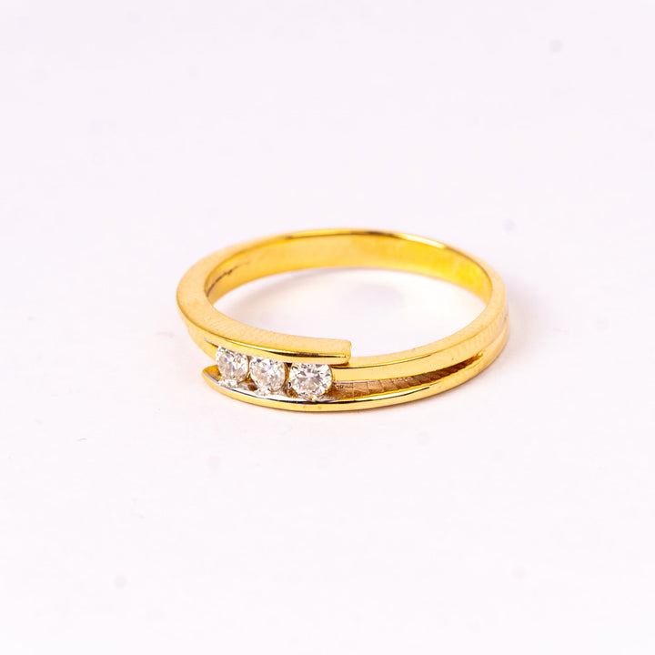 Triplet Ring