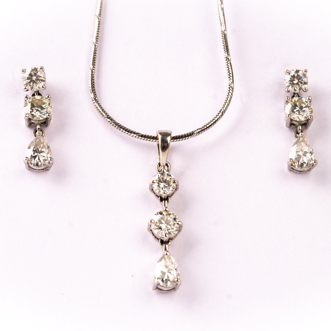 Cascading Diamonds Set