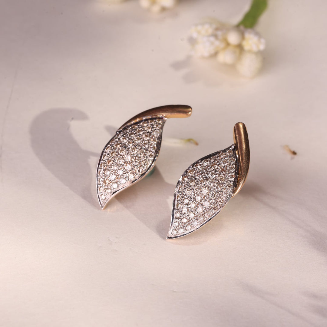 Leafy Studs