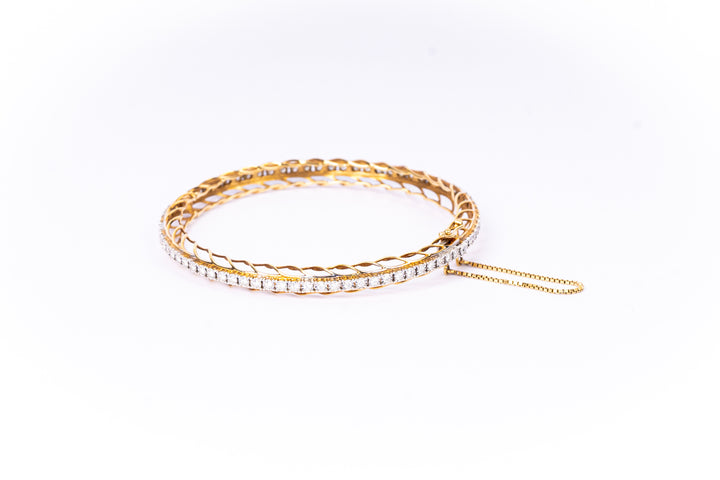 Whisper Chain Bangle