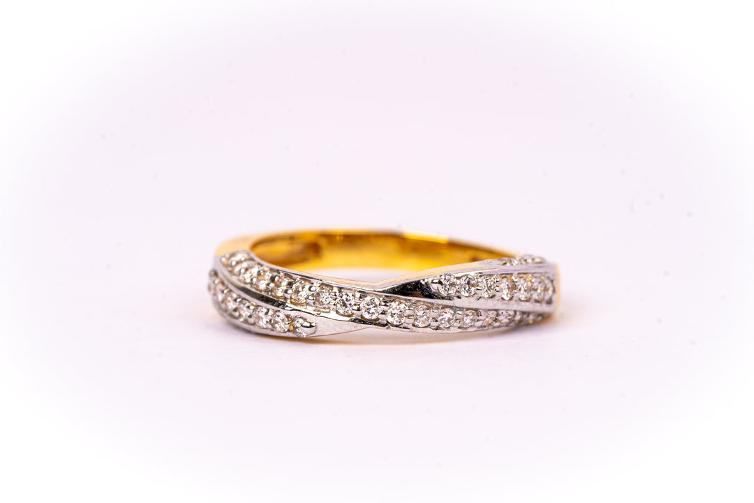 Simple Criss Cross Band