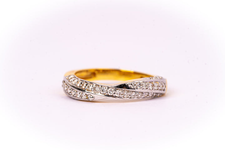 Simple Criss Cross Band
