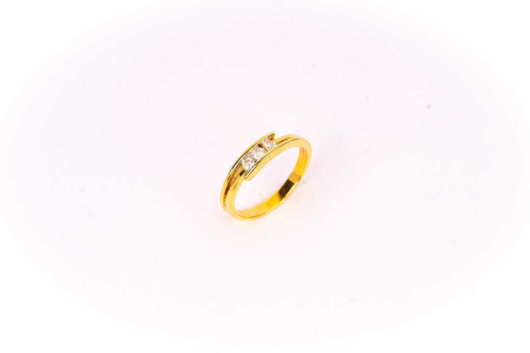 Triplet Ring