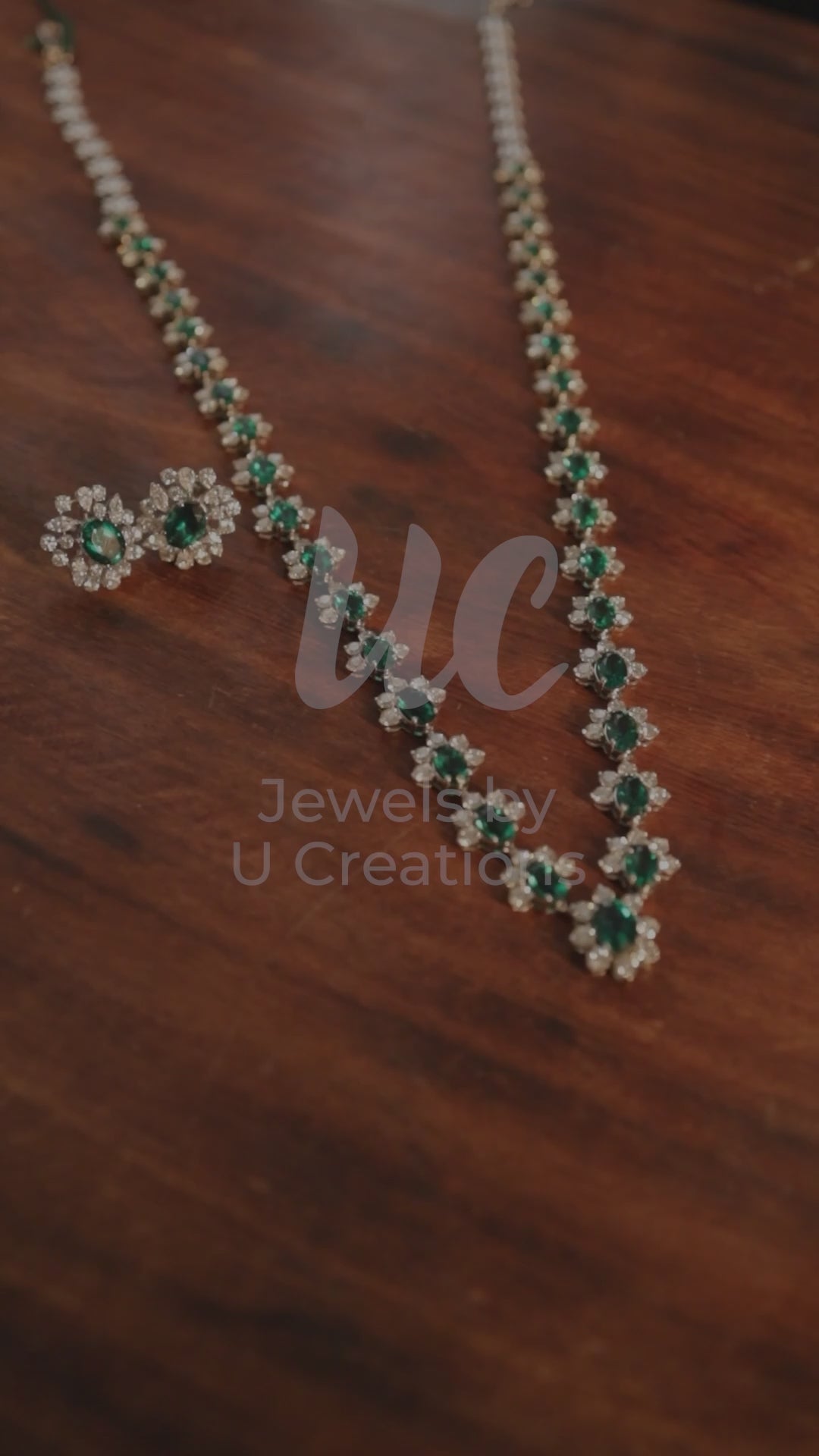 Heirloom Radiance Necklace Set