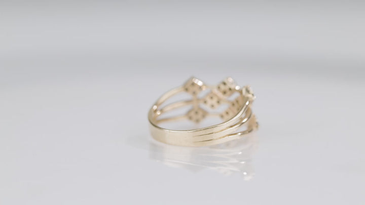 Geometric Harmony Ring